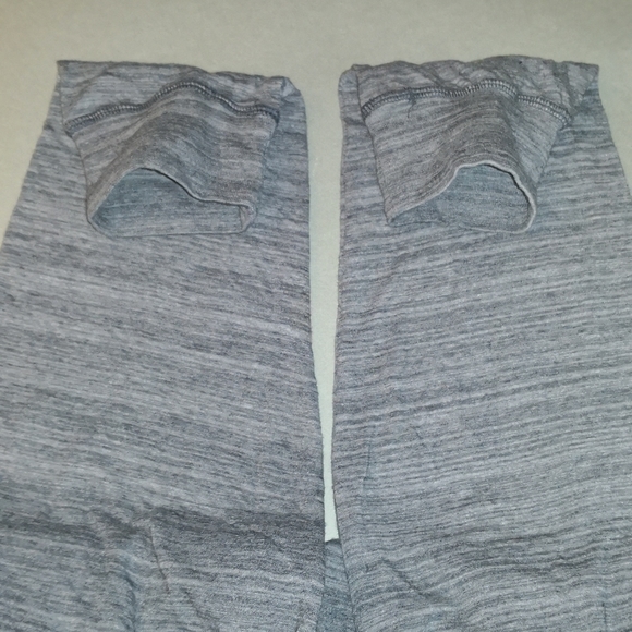 VANS Off the Wall, Size XL, Lightweight Sweater, Heather Black/Gray - Picture 12 of 12